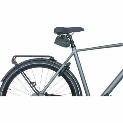 Basil Discovery 365D Zadeltas S 0.5L - Zwart -Beck Tassen Soldes basil discovery 365d zadeltas s 0 5l zwart 8715019183805 4 l