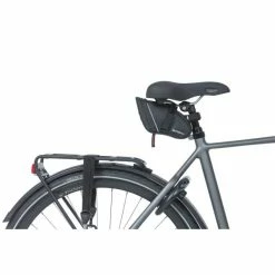 Basil Sport Design Zadeltas 1L - Zwart -Beck Tassen Soldes basil sport design zadeltas 1l zwart 8715019180460 5 l