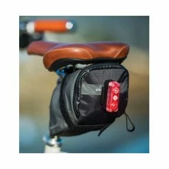 Blackburn Grid Zadeltas Large 1.4L - Zwart -Beck Tassen Soldes blackburn grid zadeltas large 1 4l zwart 616894 3 l