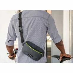 Haberland Crossbody Heuptas 2L - Zwart/Groen -Beck Tassen Soldes haberland crossbody heuptas 2l zwart groen 4032555715043 6 l