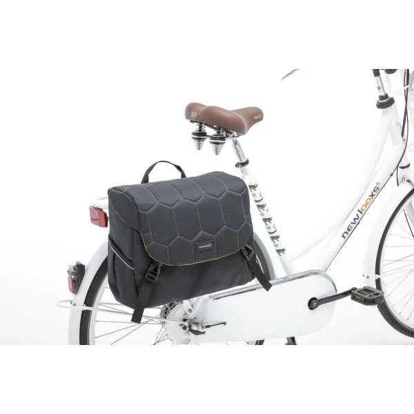 New Looxs Mondi Joy Enkele Fietstas 18,5 L - Quilted Zwart 7 New Looxs Mondi Joy Enkele Fietstas 18,5 L - Quilted Zwart – Image 5