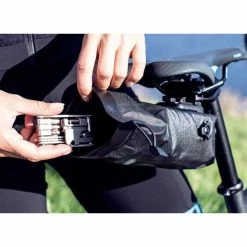 Ortlieb Micro Two Zadeltas 0.5L - Zwart 10 Ortlieb Micro Two Zadeltas 0.5L - Zwart -Beck Tassen Soldes ortlieb micro two zadeltas 0 5l zwart 4013051052269 3 l