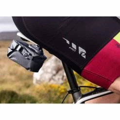 Ortlieb Micro Two Zadeltas 0.5L - Zwart 12 Ortlieb Micro Two Zadeltas 0.5L - Zwart -Beck Tassen Soldes ortlieb micro two zadeltas 0 5l zwart 4013051052269 5 l