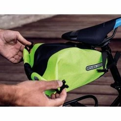 Ortlieb Two Zadeltas 4.1L - Fluor Geel/Zwart -Beck Tassen Soldes ortlieb two zadeltas 4 1l fluor geel zwart 4013051047920 1 l