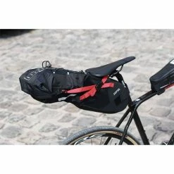 Zefal Z Adventure R17 Zadeltas 17L - Zwart/Rood -Beck Tassen Soldes zefal z adventure r17 zadeltas 17l zwart rood 3420587002018 2 l